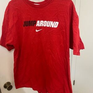Y2K Nike Wisconsin Red 'Jump Around' Men's Tee